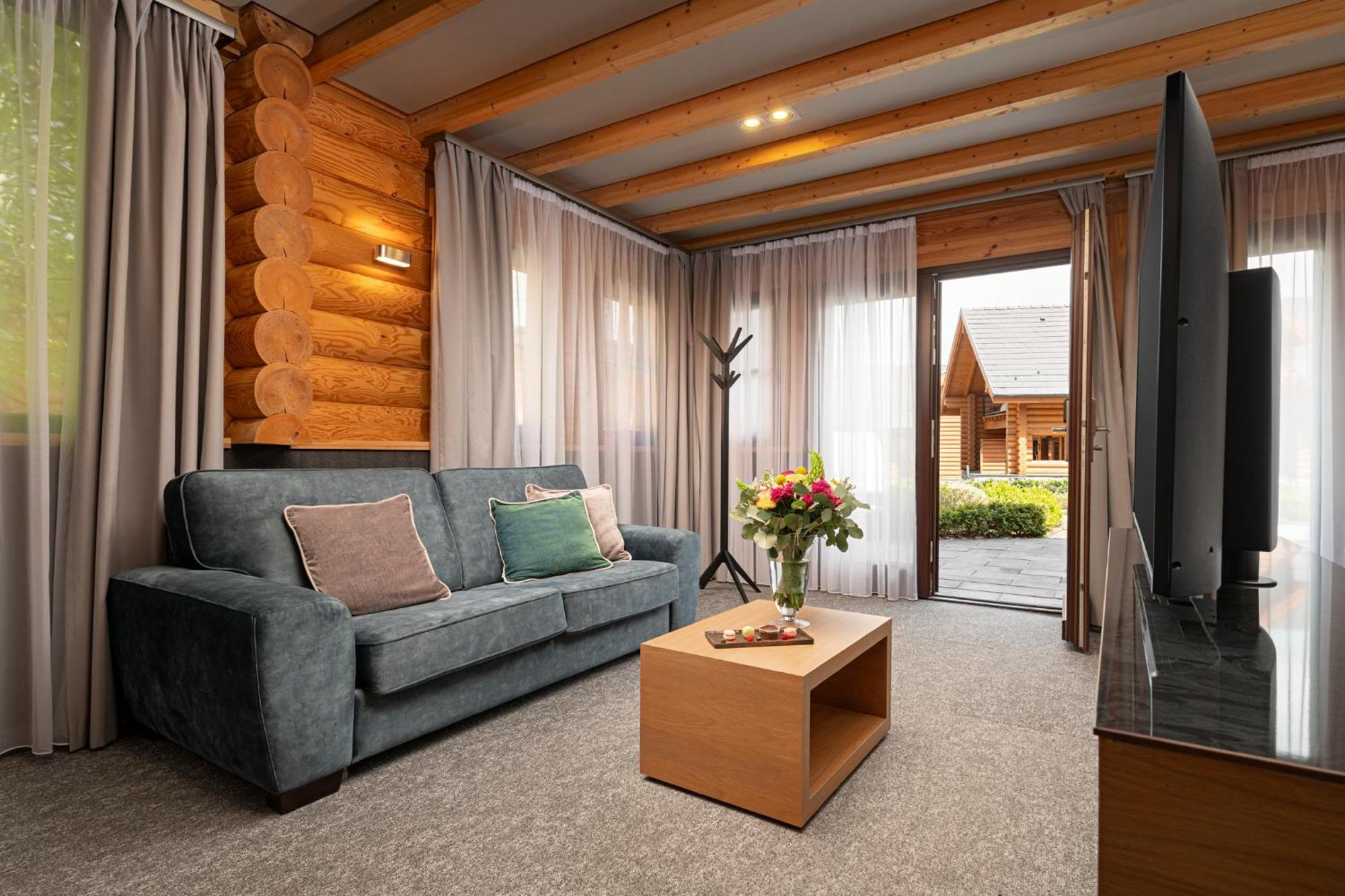 Avalon Resort & Spa Miskolc Ngoại thất bức ảnh