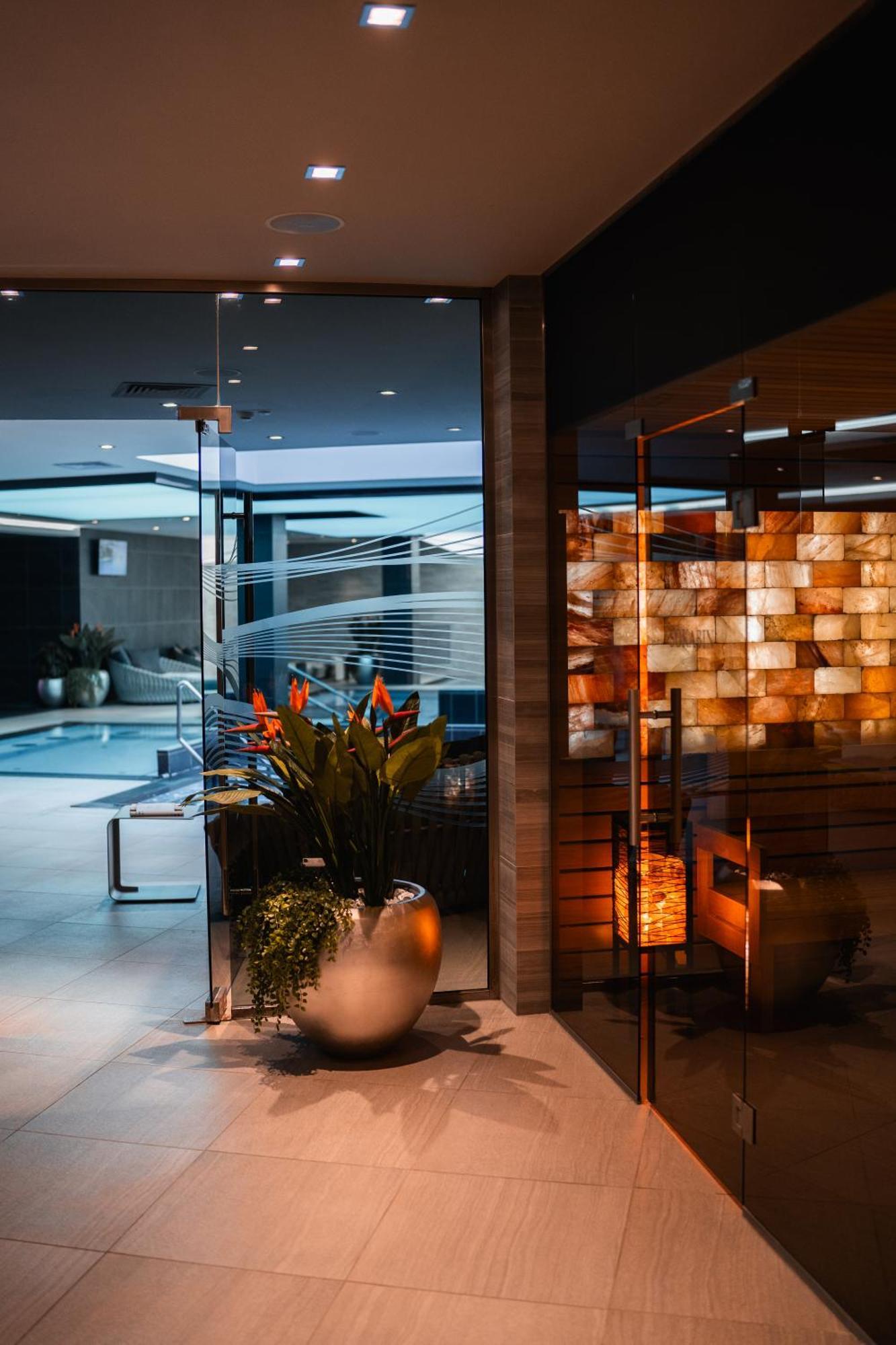 Avalon Resort & Spa Miskolc Ngoại thất bức ảnh
