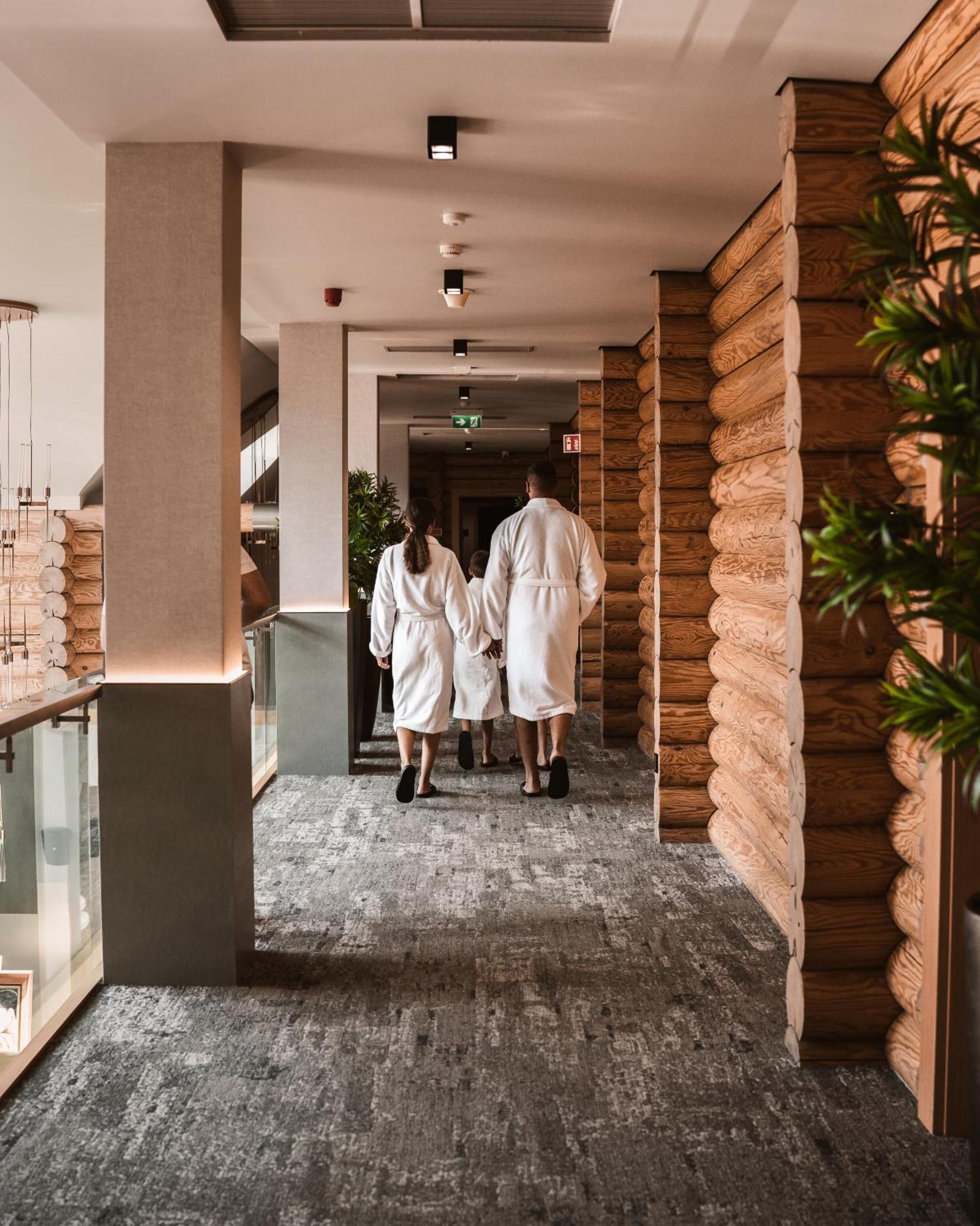 Avalon Resort & Spa Miskolc Ngoại thất bức ảnh